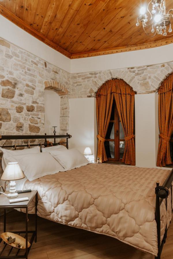 Hotel Ss Kekezi Gjirokaster Bagian luar foto