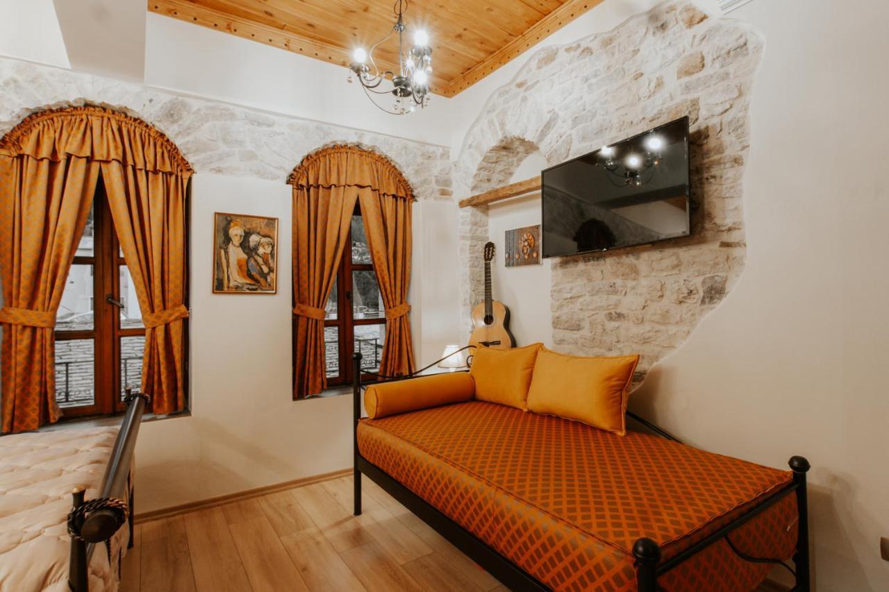 Hotel Ss Kekezi Gjirokaster Bagian luar foto